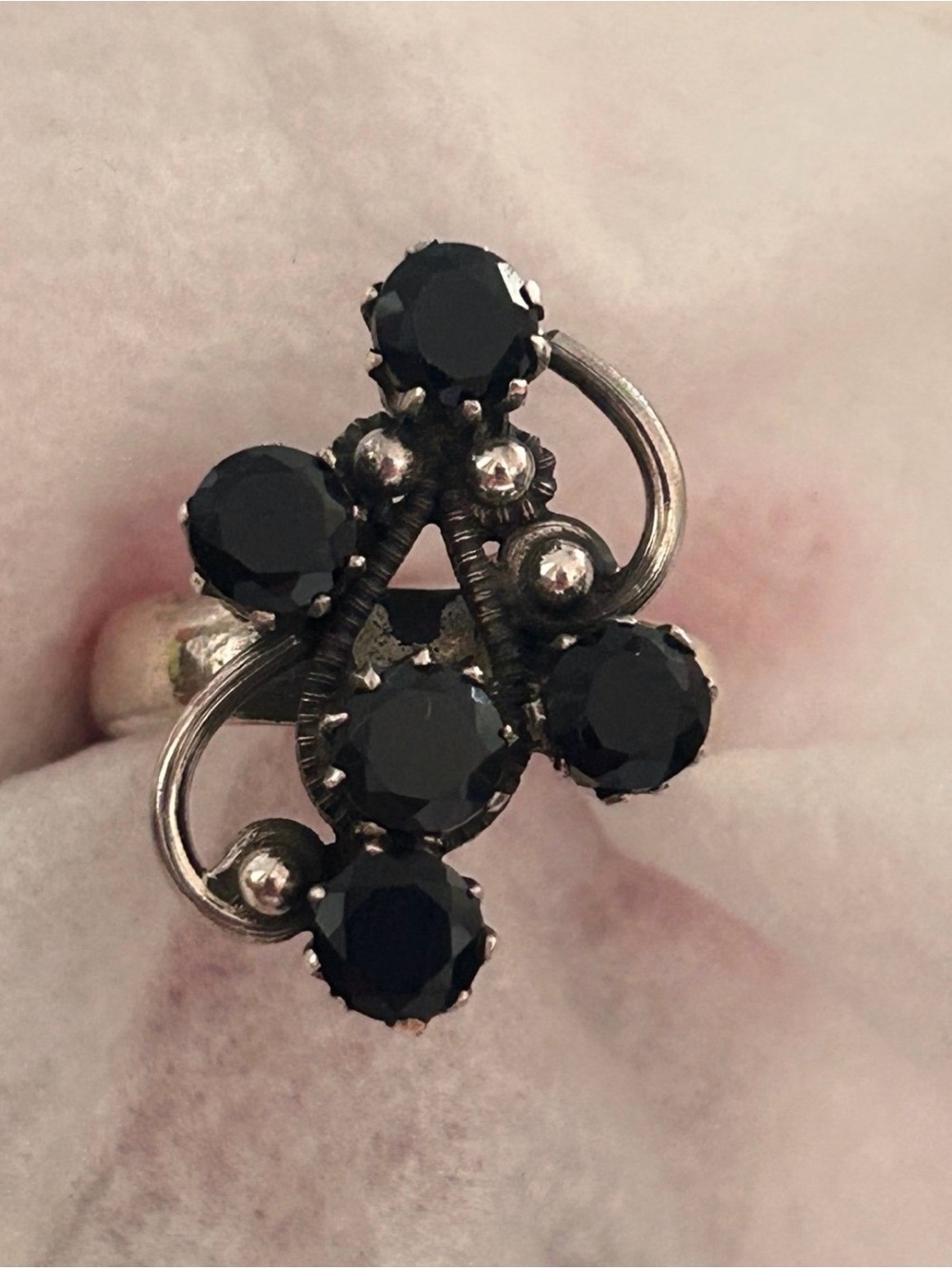 Vintage Silver Black Stones Ring Sz 7